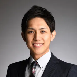 栗山卓也
