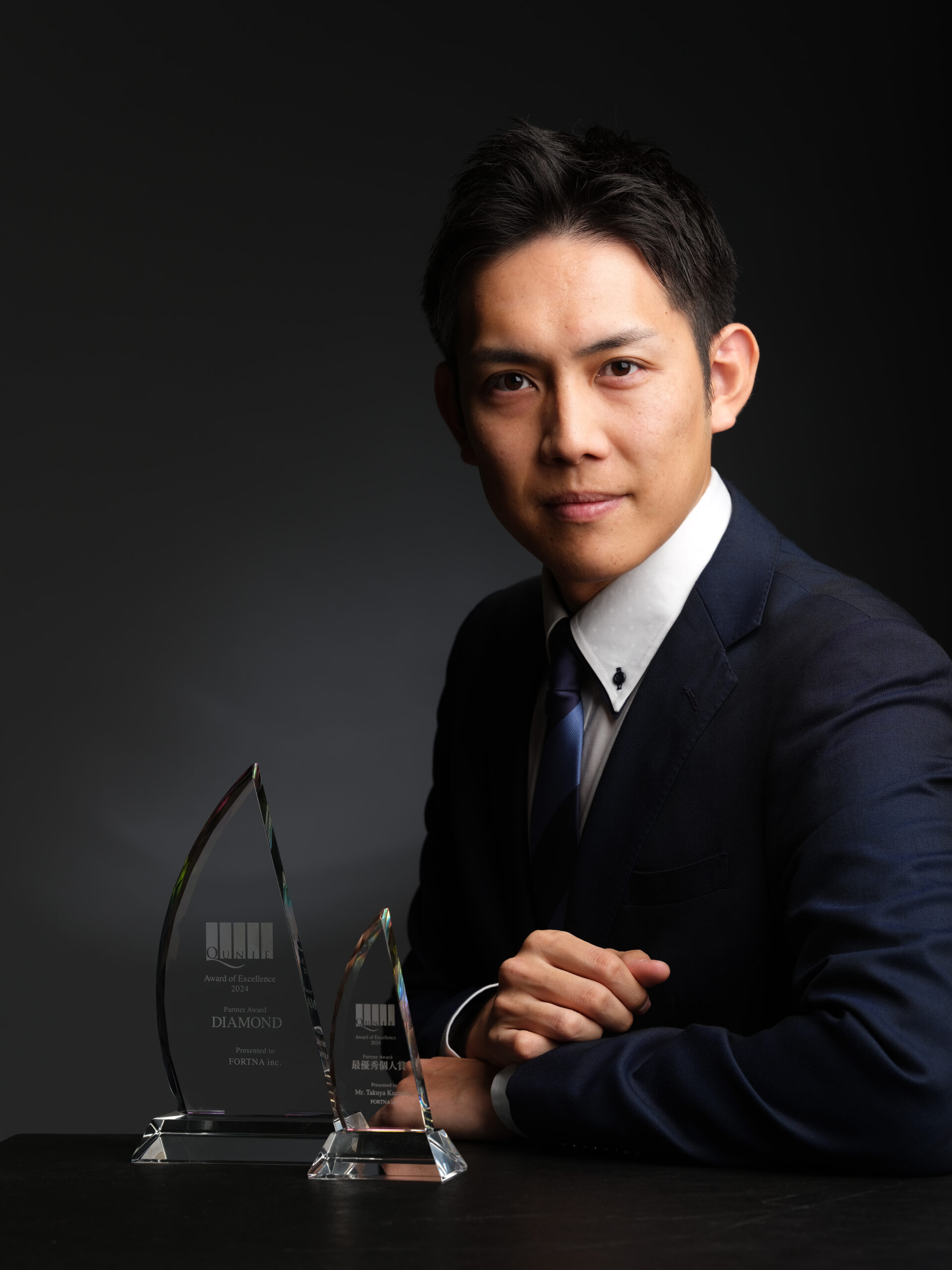 栗山 卓也